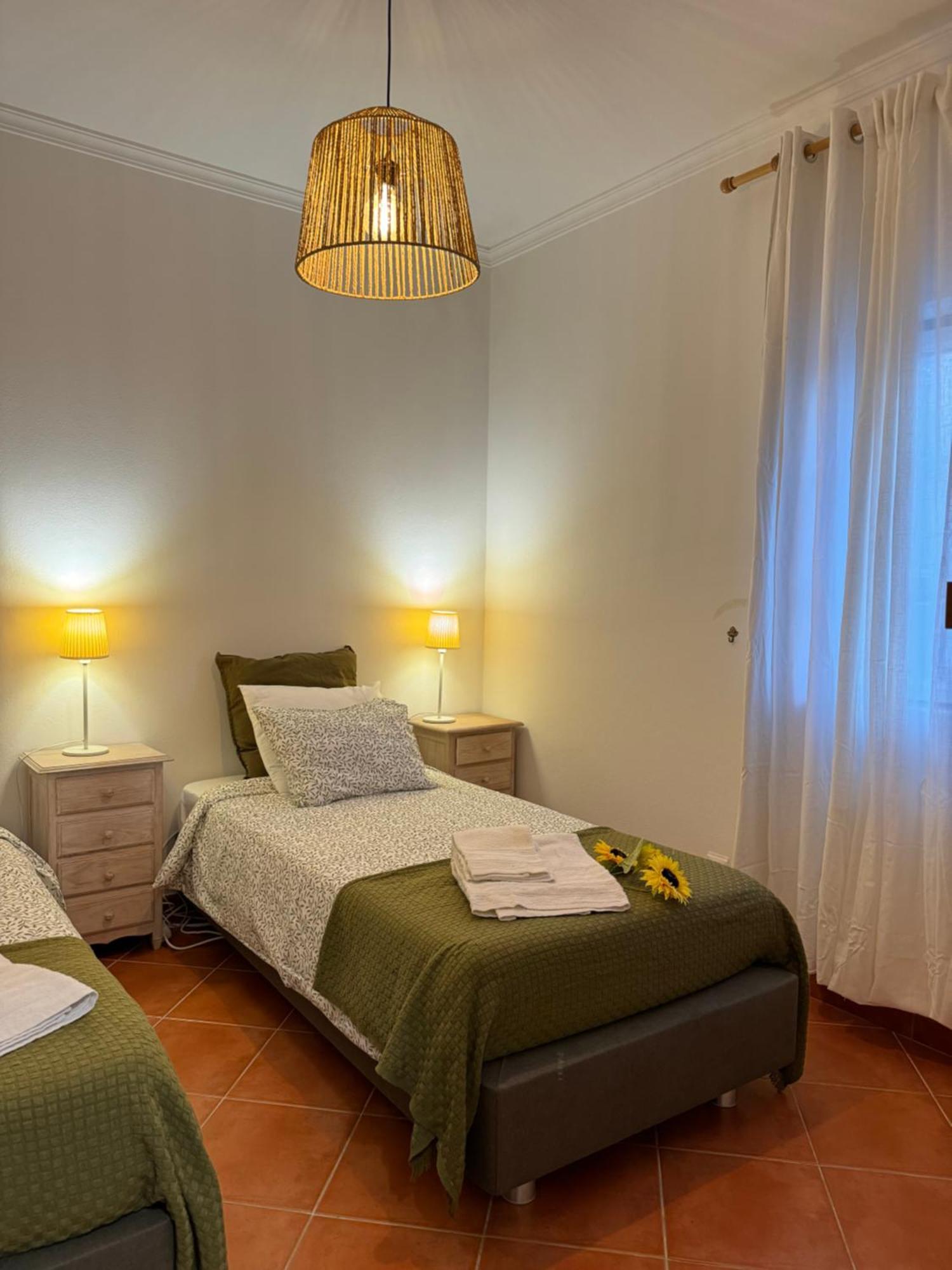 Quarto Duplo Com Terraco E Casa De Banho Privativa - Em Casa De Praia Em Almograve - Trilho Dos Pescadores Odemira Dış mekan fotoğraf