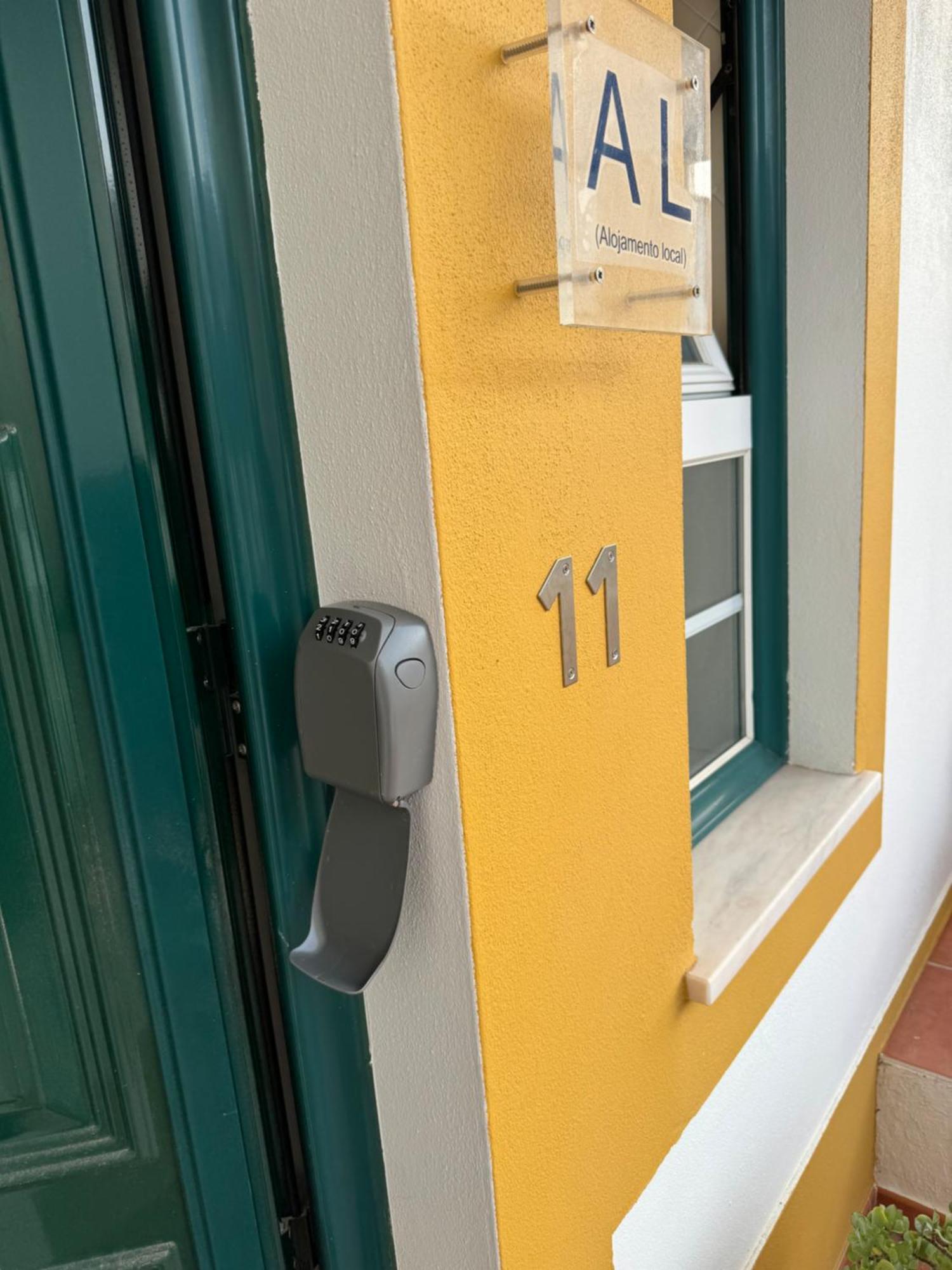 Quarto Duplo Com Terraco E Casa De Banho Privativa - Em Casa De Praia Em Almograve - Trilho Dos Pescadores Odemira Dış mekan fotoğraf